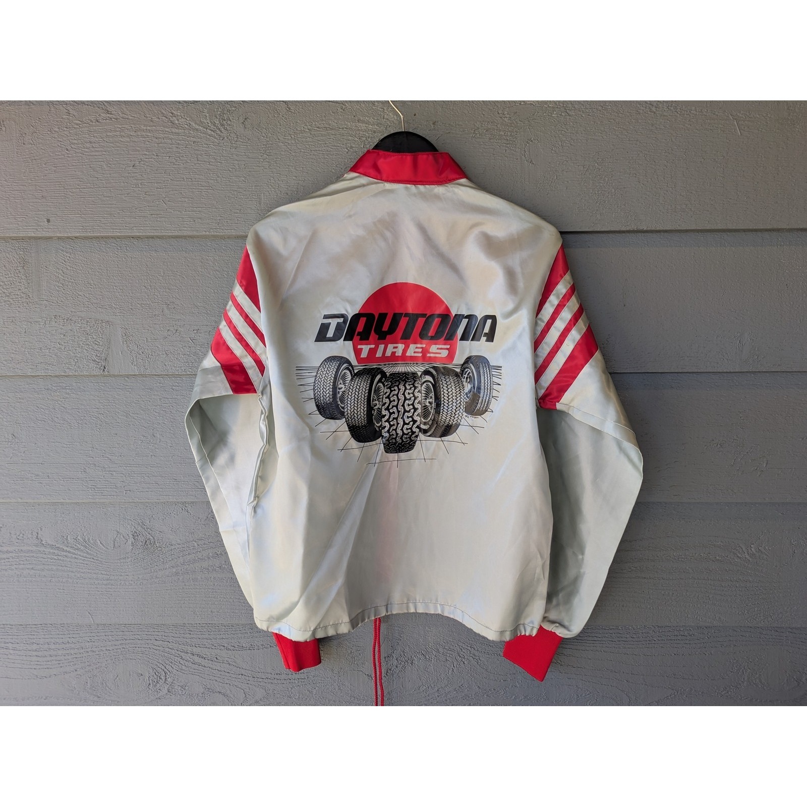 Vintage Daytona Tires Jacket Mens Medium Gray Red Nylon Racing Windbreaker 80s